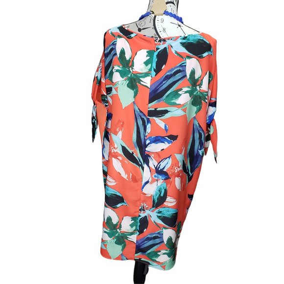 Vince Camuto Women's sz 12 Orange Floral knee length lined dress - Preloved - Picture 5 of 9